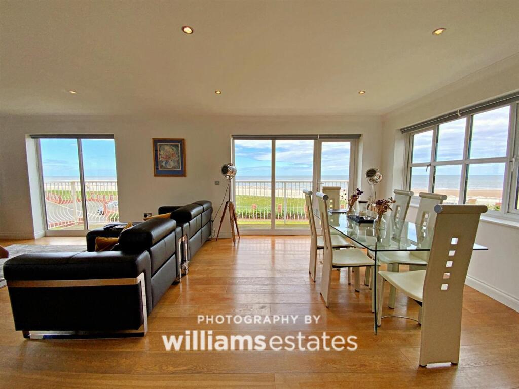 open plan dining