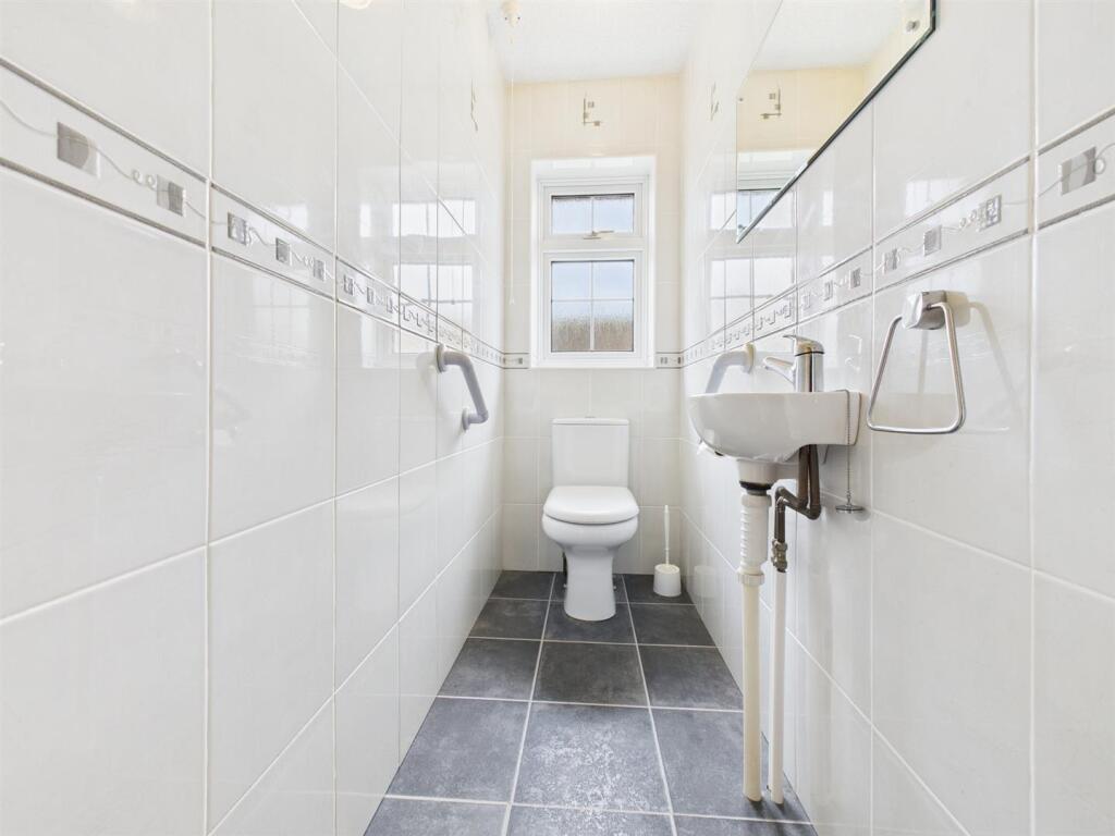 Wc: