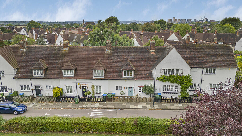 Lovelace Green (2...