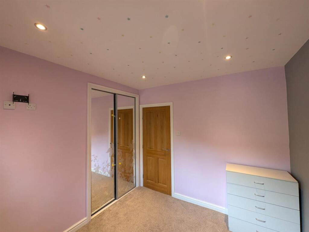 WhatsApp Image 2025-03-13 at 11.34.18_b6556534.jpg