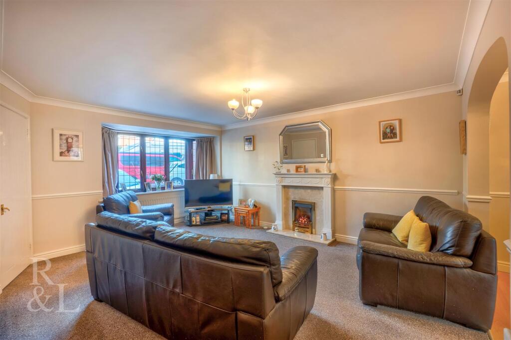 102 Lindisfarne (21).jpg