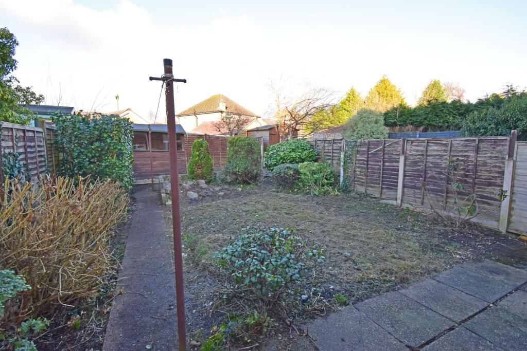 94A Barley Mow Lane, garden b.jpg