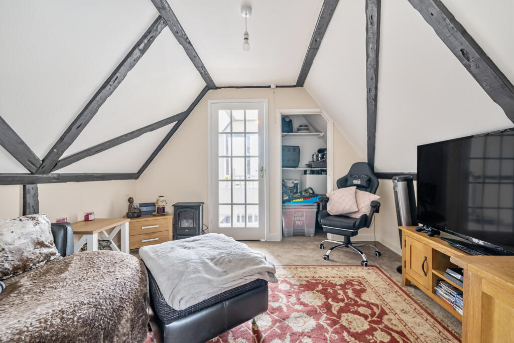 1330050-1-6883b6f...