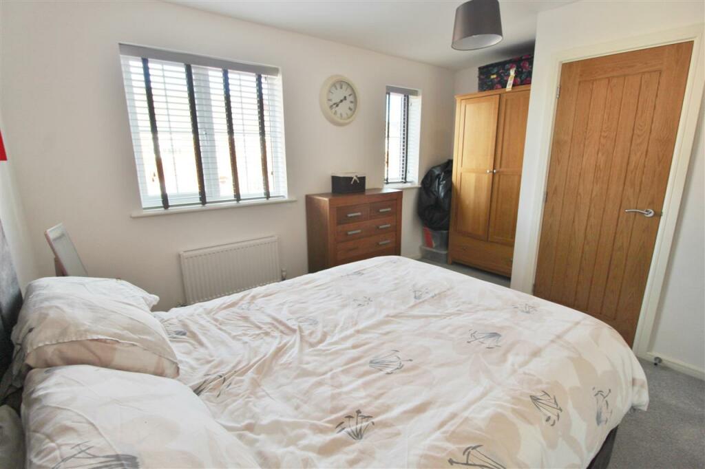 BEDROOM TWO