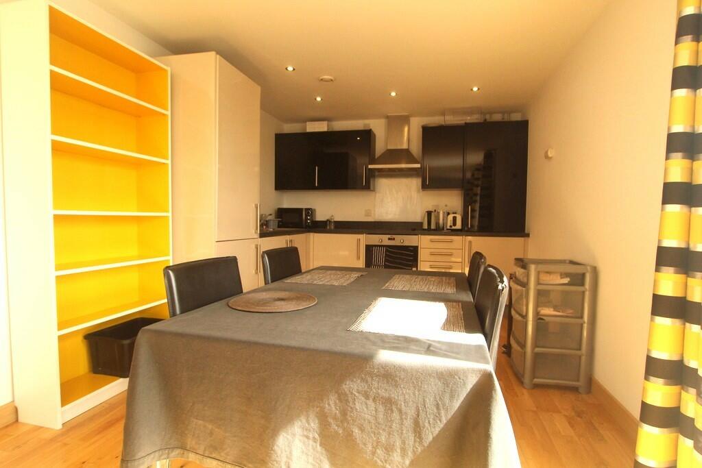 Kitchen/Dining Ar...