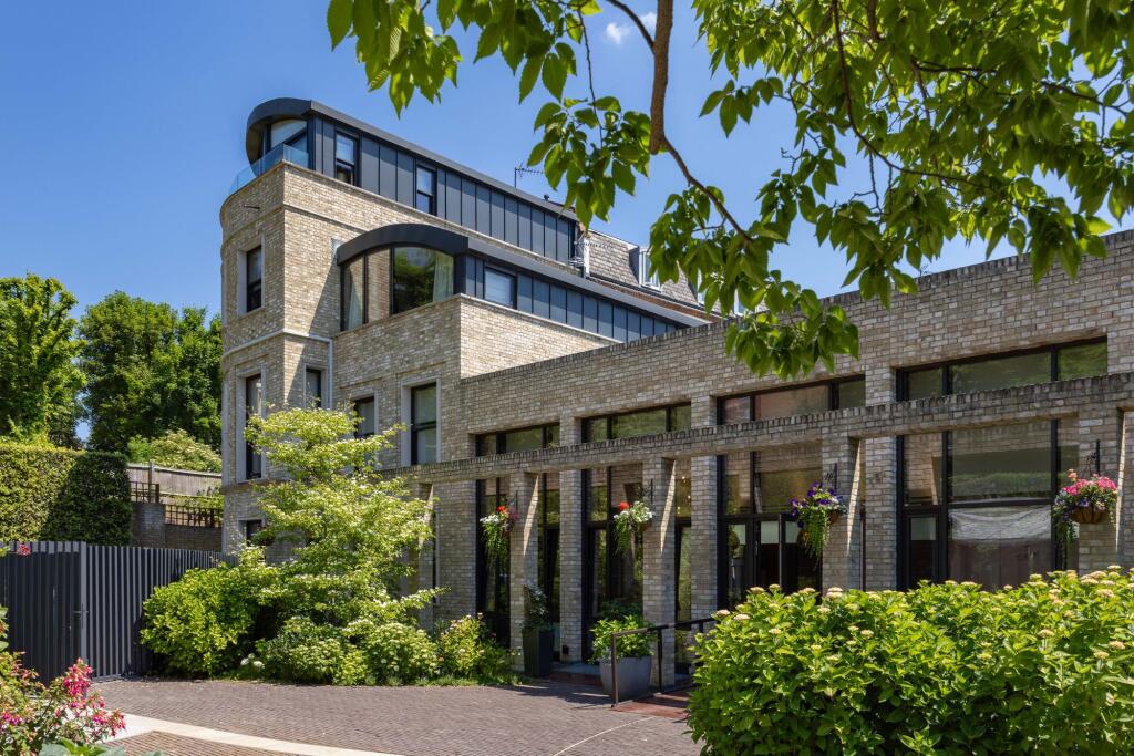 Belsize Place, London, NW3