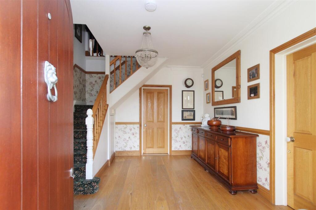 9017183-102096-133830772054365474-0e8f4a08-a8dd-a5