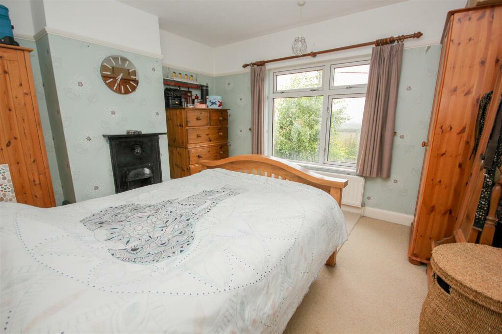 Master Bedroom.jpg
