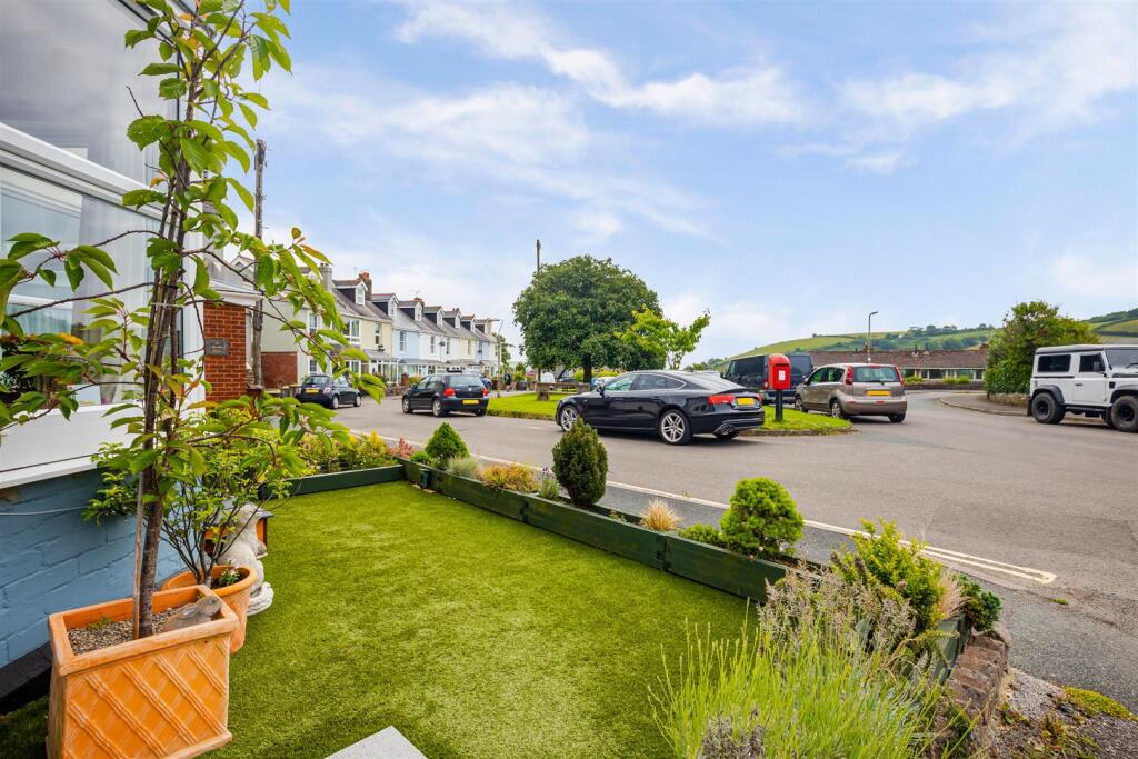 A20 - Ground Floor Flat 23 Church Road Dartmouth -