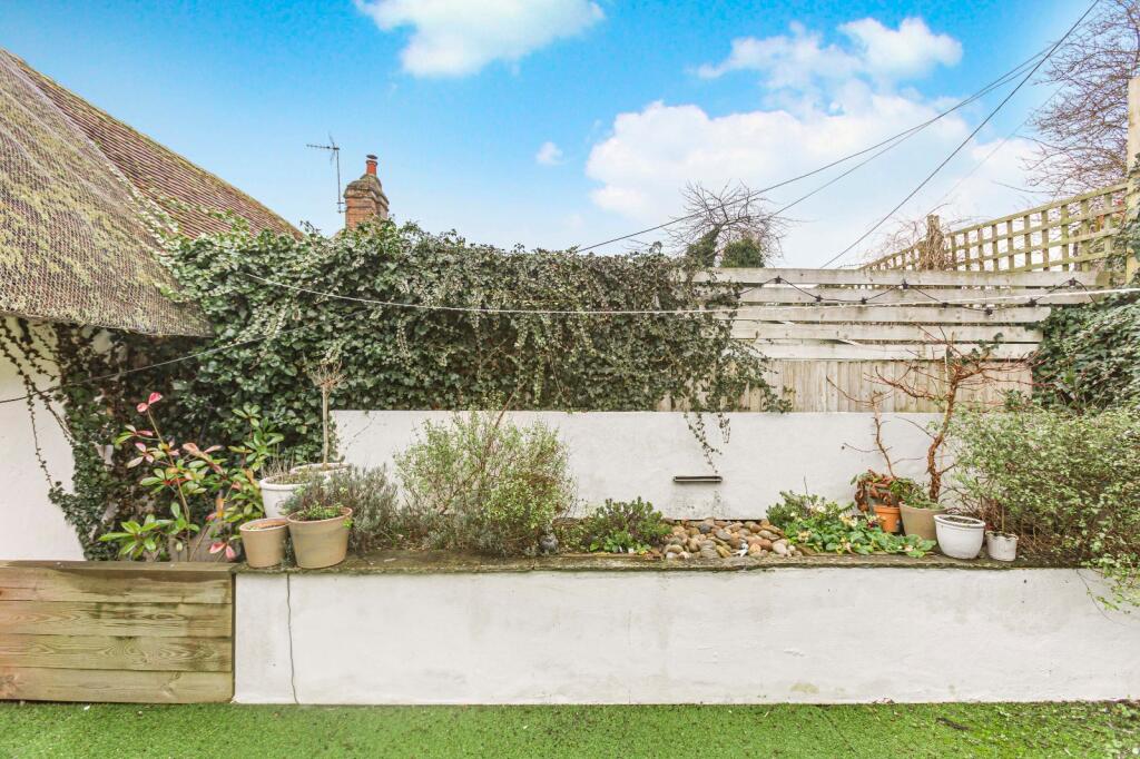 Courtyard Garden