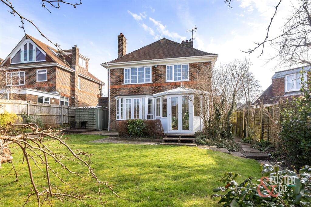 Old Mill Close, 33-019.jpg