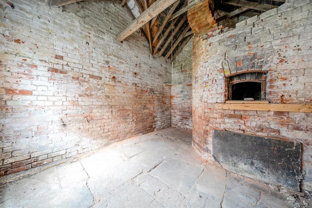 Outbuilding