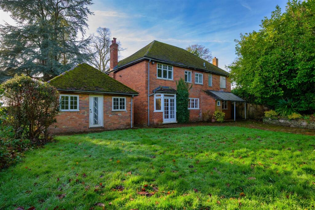 Chiltern Cottage - External (14 of 15).jpg