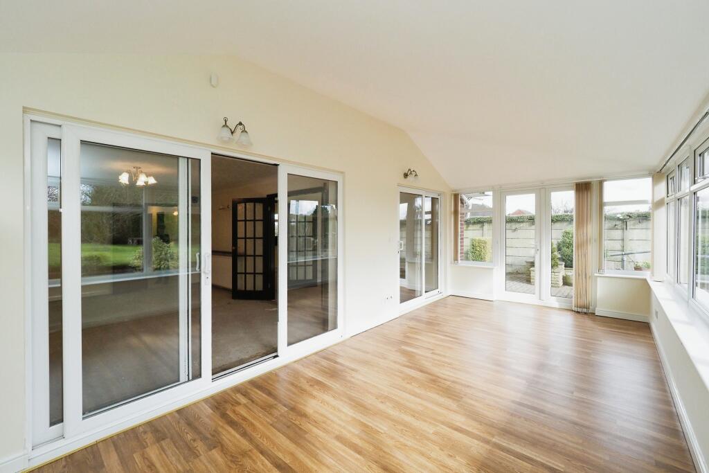 Fantastic sized Conservatory