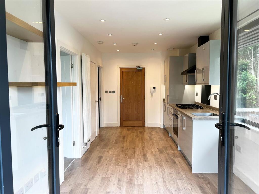 Kitchen Reception Room.jpg