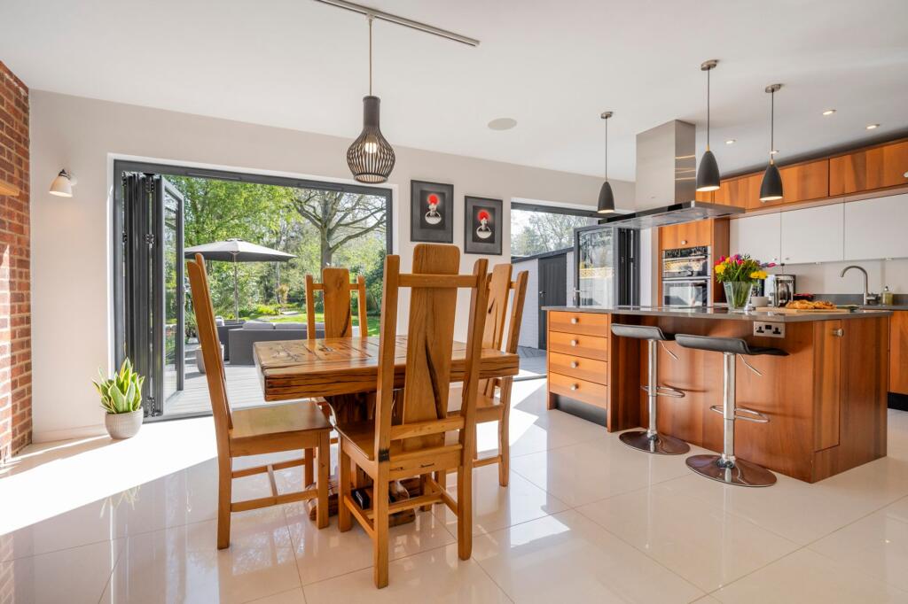 Kitchen Breakfast Room