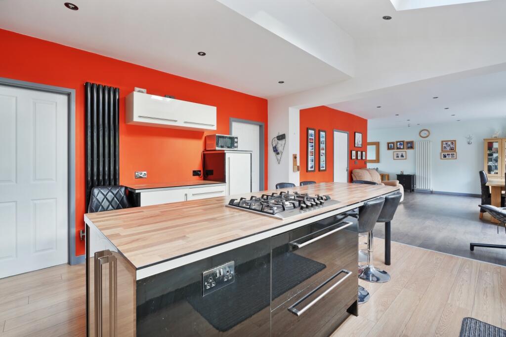 Kitchen island