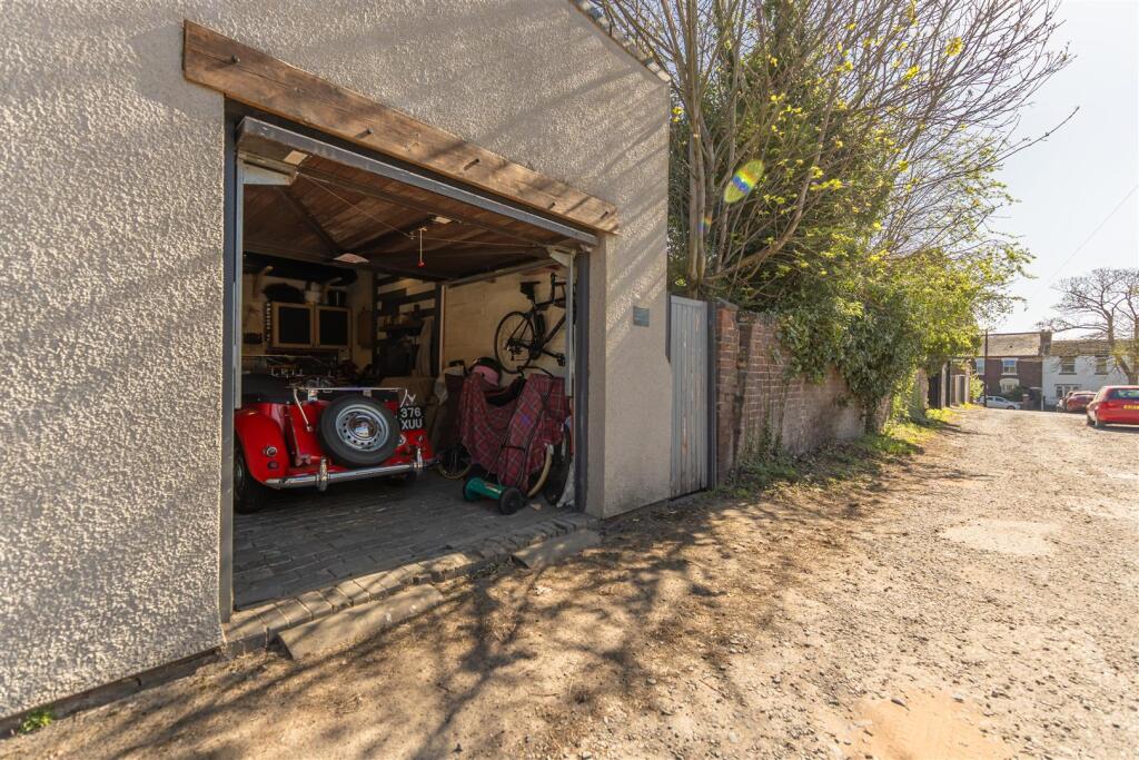 DSC01107-HDR.jpg