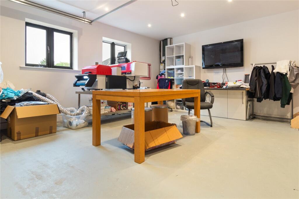 Garage