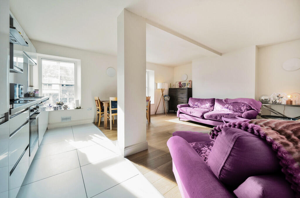 Kitchen/Sitting Room