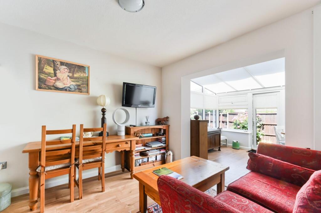 WOLSEY CLOSE (11).jpg