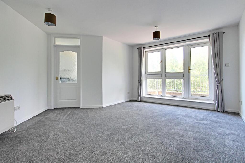 Living Room.jpg