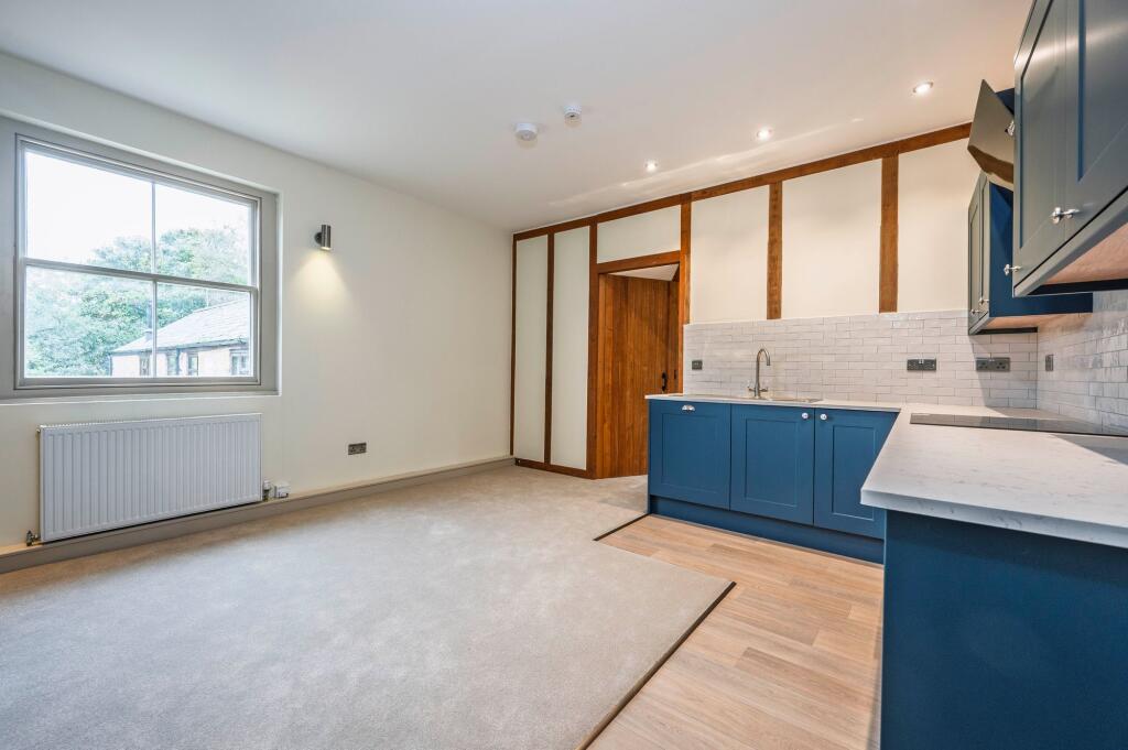 Kitchen &amp; Living Space