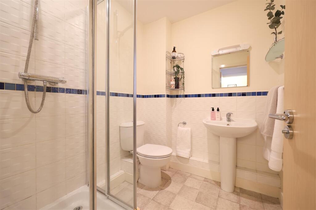 9 Linden Grange 24.JPG