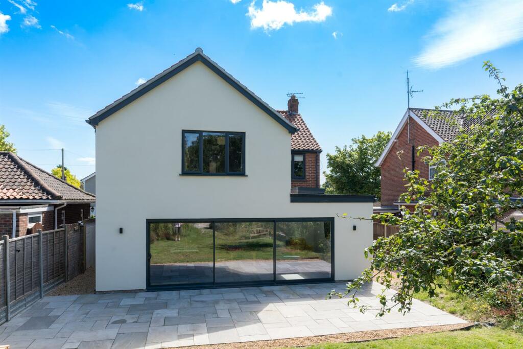 42LowtherRd-005.jpg