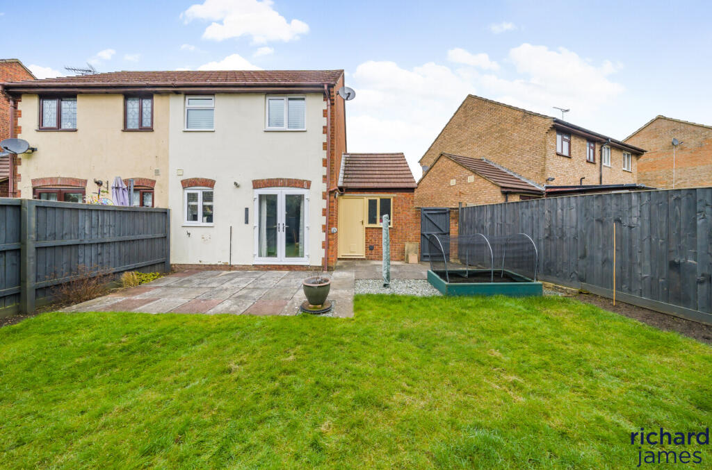 ee8171e428604c31a56e07b028e4c484