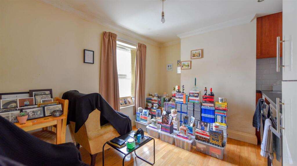 FLAT A (ONE BEDROOM FLAT)