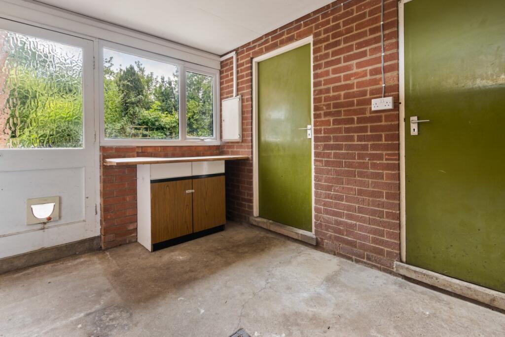 Rear Vestibule