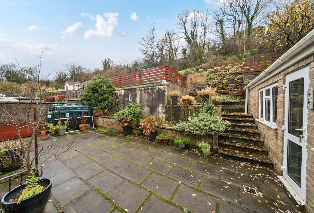 1386200-4-6931768...