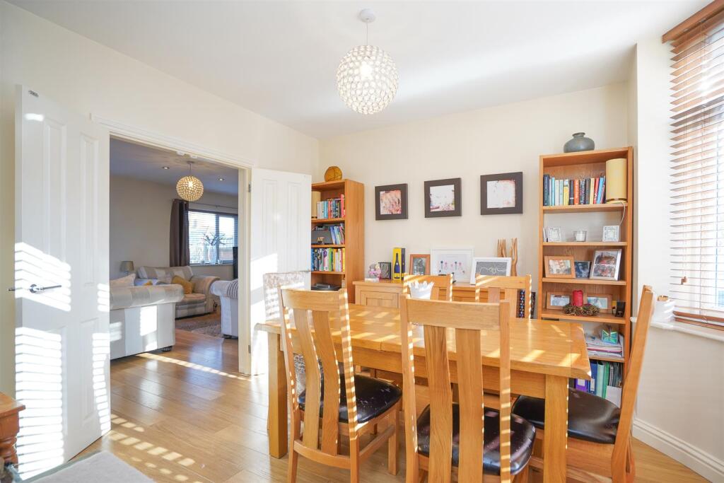 Kinross Street (4).jpg