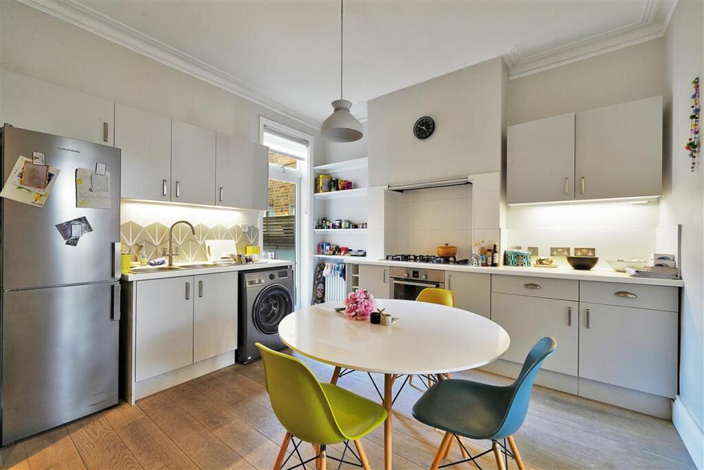 Kitchen/Breakfast Room