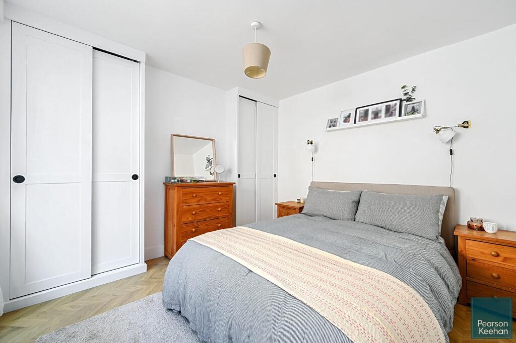 26A Robertson Road, BN1 (7).jpg