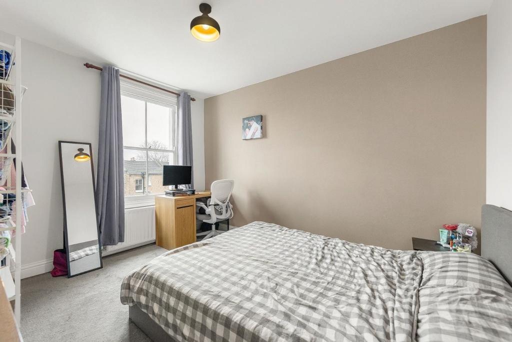 Bedroom One.jpg