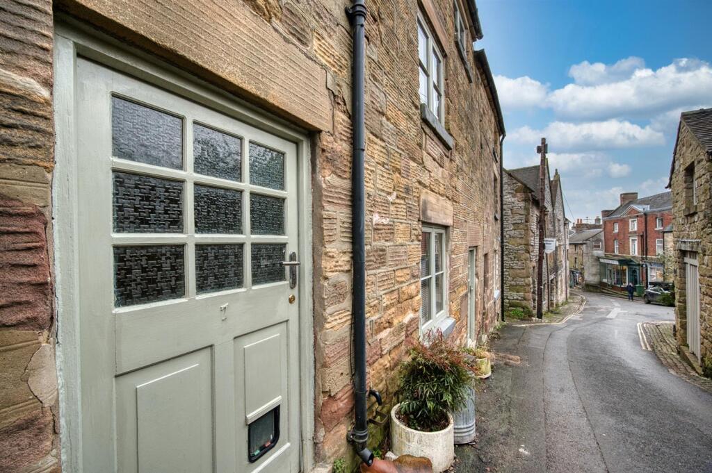 Front of the home towards Market Place.jpg