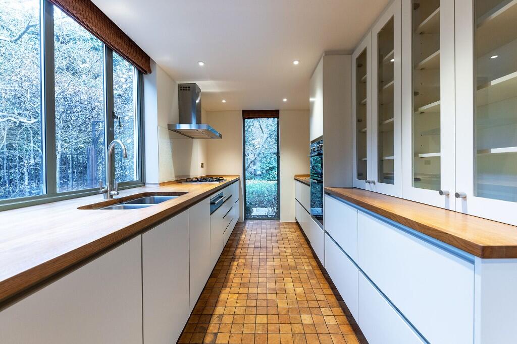 Linden Gardens, London, W2