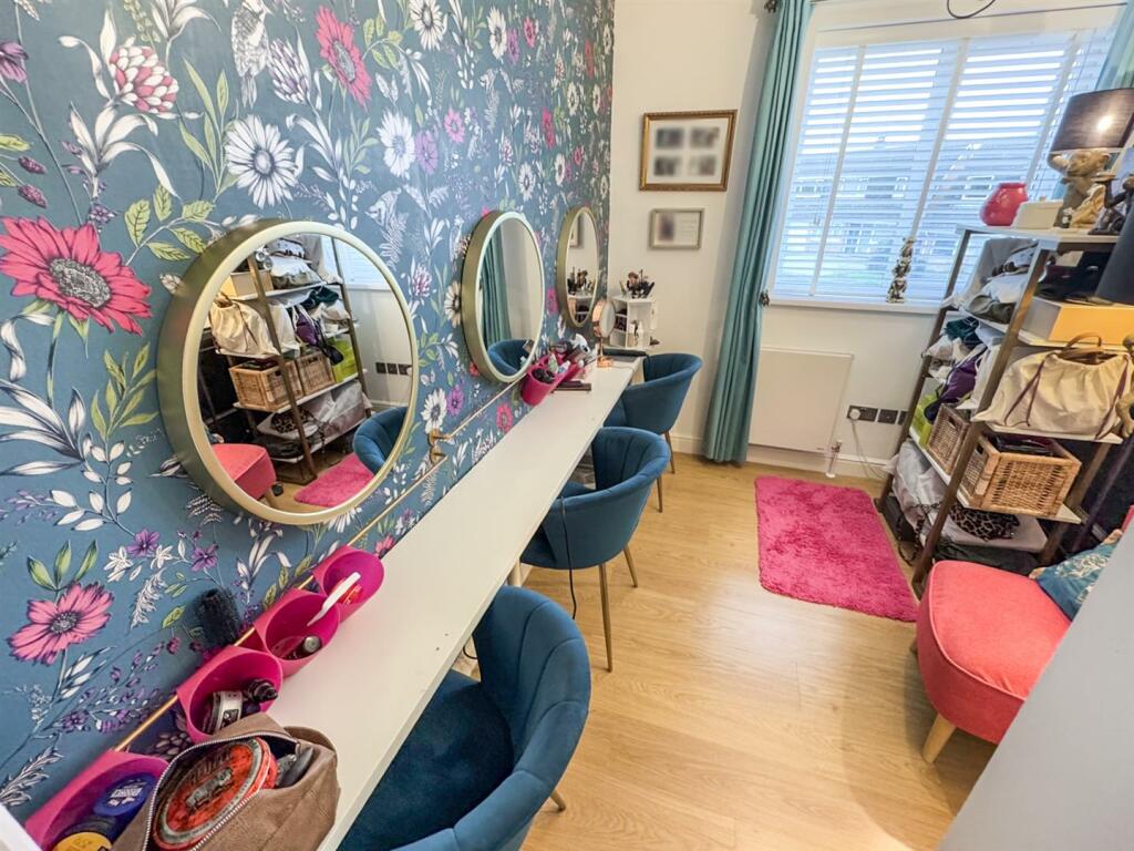 thumbnail_image3 (8).jpg