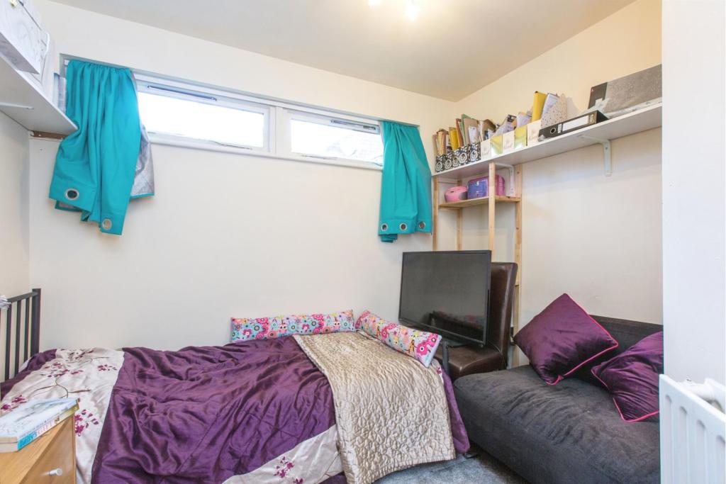Bedroom Five