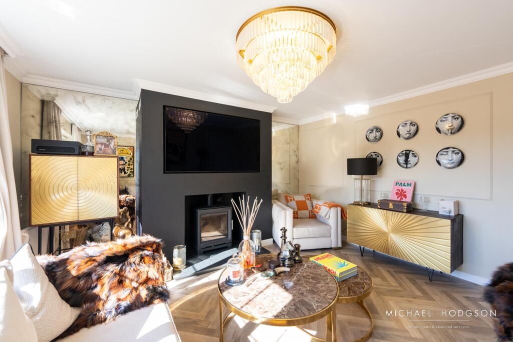 60 Leighfield-07.jpg