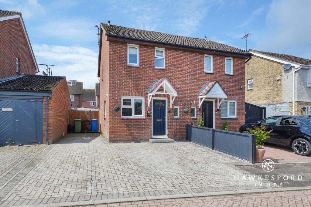 Diligent Drive, Sittingbourne - Front