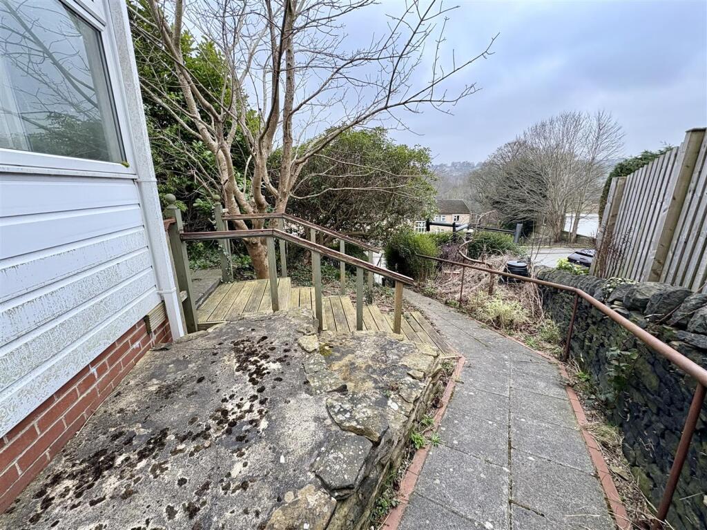 Bramleys Estate Agents - Hollins Lane - Sowerby Br