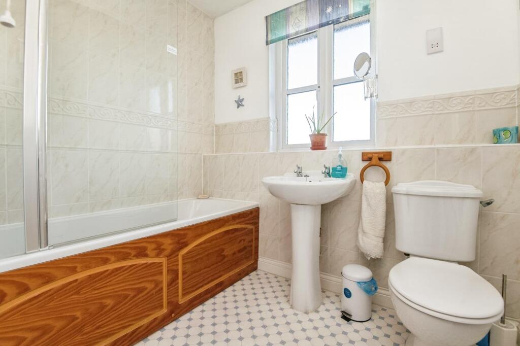 WhatsApp Image 2025-09-05 at 13.50.04 (11).jpeg