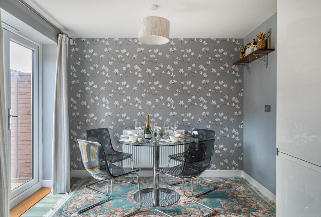 1395769-6-6961178...