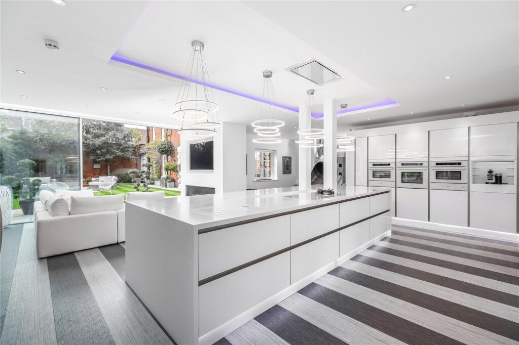 Kitchen/Family Area