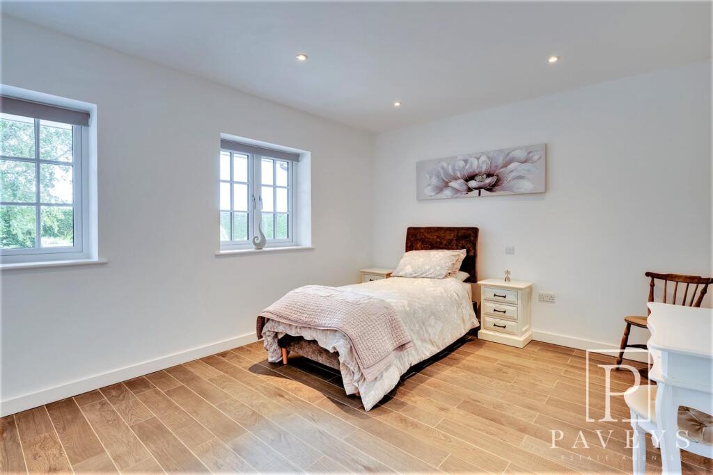 BEDROOM TWO