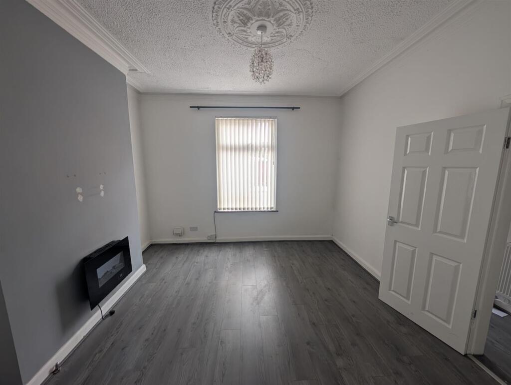 PHOTO-2025-08-19-13-16-33 (4).jpg