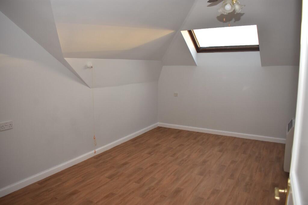 Dove Gardens, Sarisbury Gate SO31